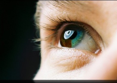 Changer la couleur des yeux grâce aux lentilles 