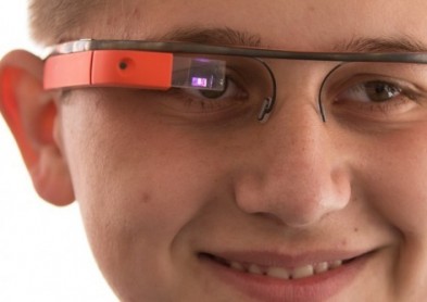 Un traducteur instantané intégré aux lunettes Google Glasses ? 