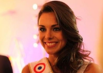 Les déboires de Miss France 2013 avec ses lentilles de contact…