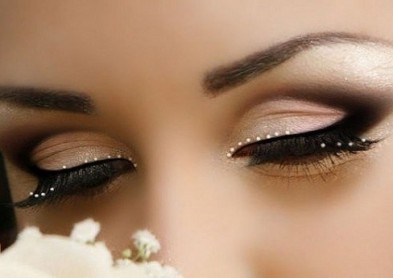 Les extensions de cils néfastes pour la santé des yeux ?